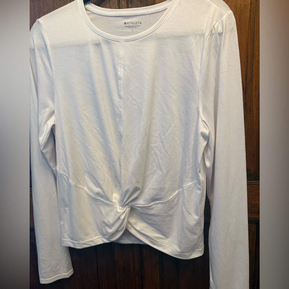 Athleta Cream Twist Front Long Sleeve Blouse